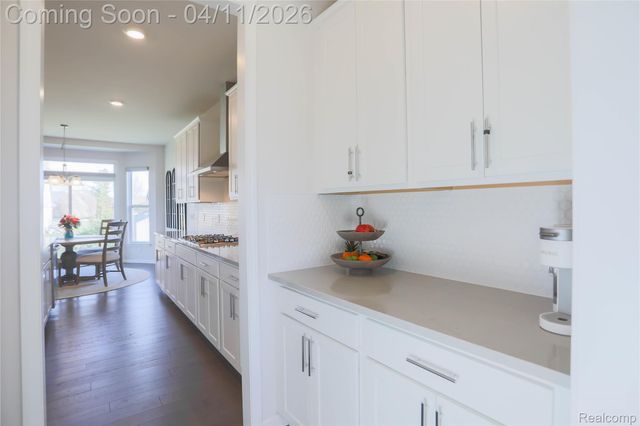 13101 Valencia Drive, Shelby Charter Township, MI 48315