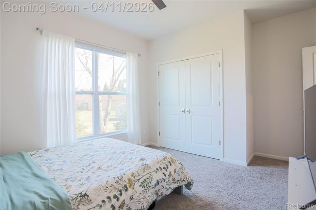 13101 Valencia Drive, Shelby Charter Township, MI 48315