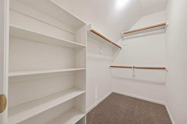 27 Sovereign Way, Conroe, TX 77384