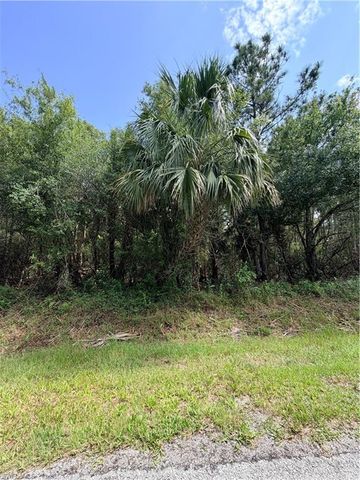 2830 NE 70TH AVE, Naples, FL 34120