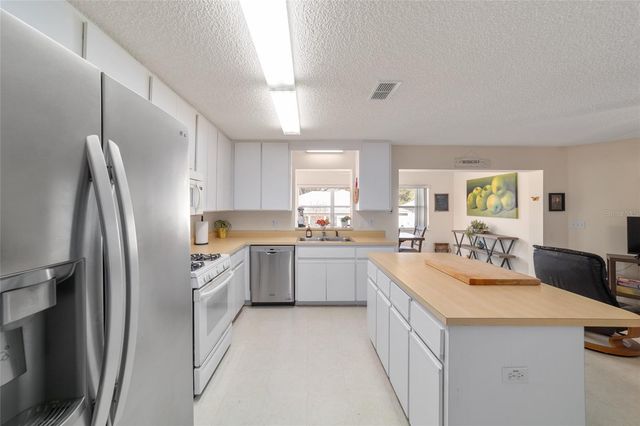 9749 SW 97TH STREET, Ocala, FL 34481