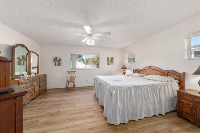 9749 SW 97TH STREET, Ocala, FL 34481