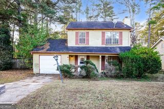 6182 Saint Charles Court, Lithonia, GA 30058