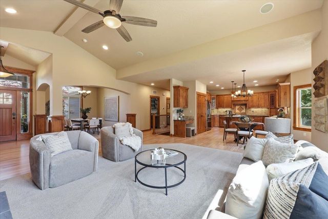 11208 E Sandstone Ln, Spokane Valley, WA 99206