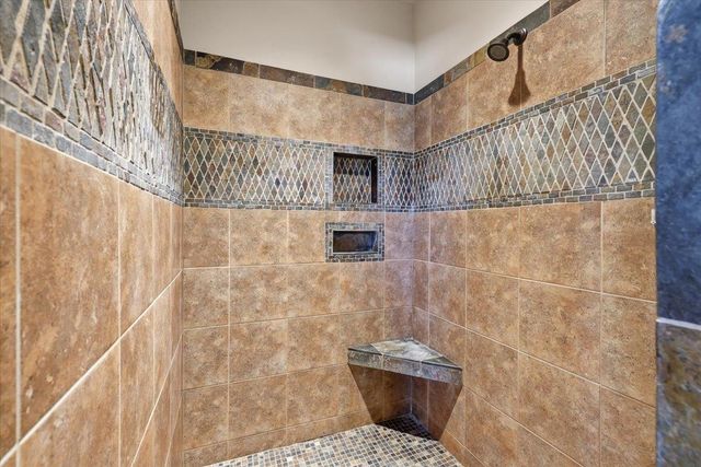 11208 E Sandstone Ln, Spokane Valley, WA 99206
