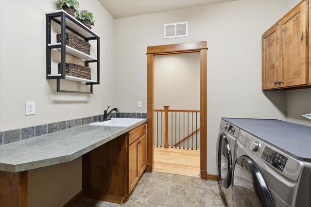 11208 E Sandstone Ln, Spokane Valley, WA 99206