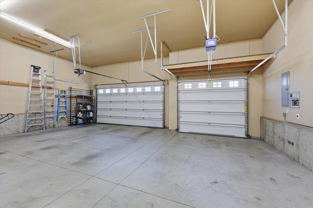 11208 E Sandstone Ln, Spokane Valley, WA 99206
