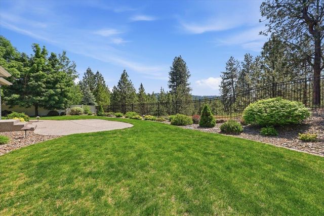 11208 E Sandstone Ln, Spokane Valley, WA 99206