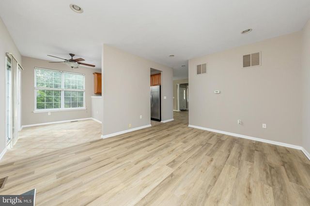 1085 BUCKINGHAM, West Deptford, NJ 08086