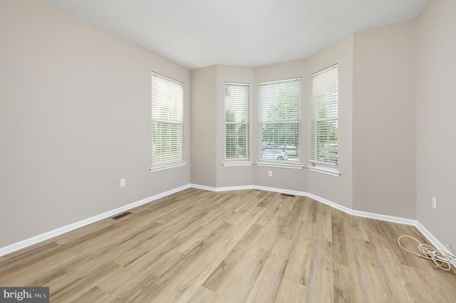1085 BUCKINGHAM, West Deptford, NJ 08086
