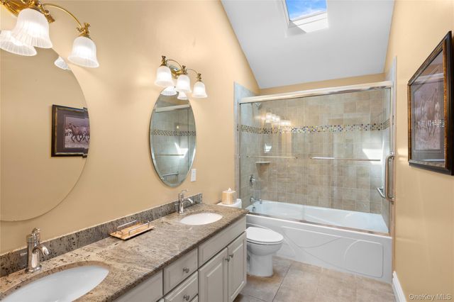 45 Cannon Court, Huntington, NY 11743