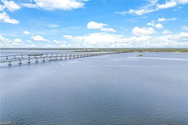 2080 W 1st ST 109, Fort Myers, FL 33901