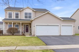 3243 Pinewood Drive, Yorkville, IL 60560