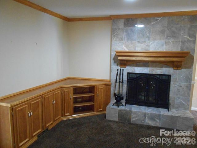 1330 E Barden Road, Charlotte, NC 28226