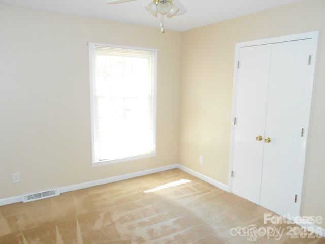 1330 E Barden Road, Charlotte, NC 28226
