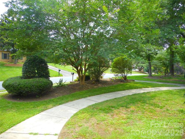 1330 E Barden Road, Charlotte, NC 28226