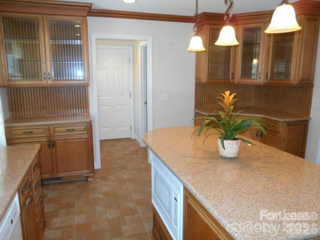 1330 E Barden Road, Charlotte, NC 28226