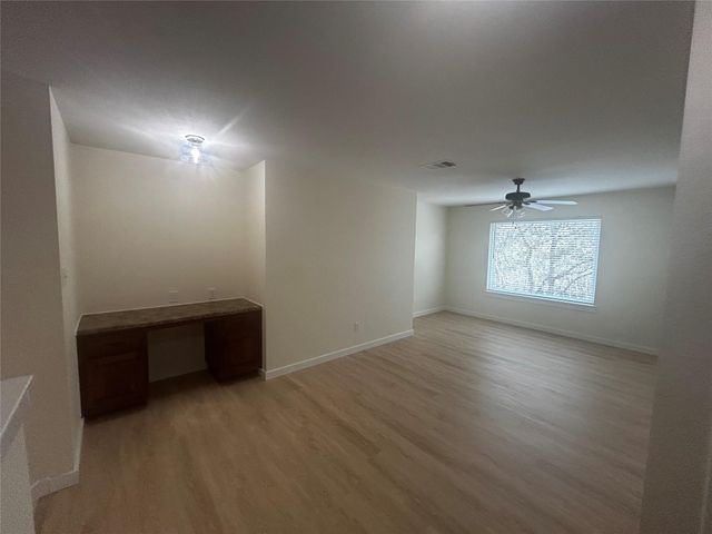 43 Cypress Knee LN 87, Lakeway, TX 78734