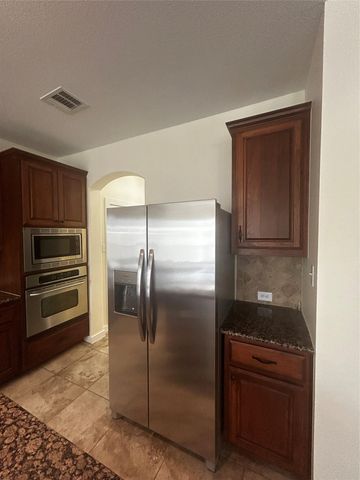 43 Cypress Knee LN 87, Lakeway, TX 78734