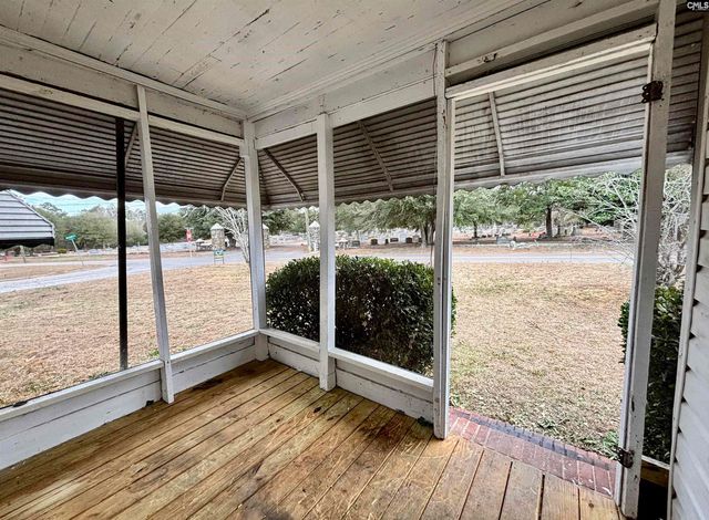 141 S Peachtree Street, Batesburg, SC 29006