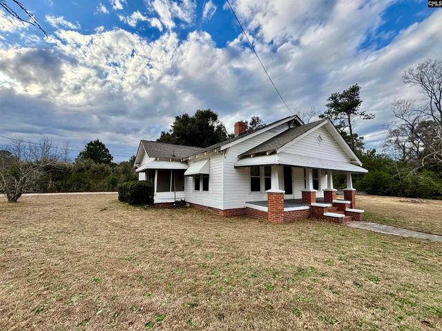 141 S Peachtree Street, Batesburg, SC 29006