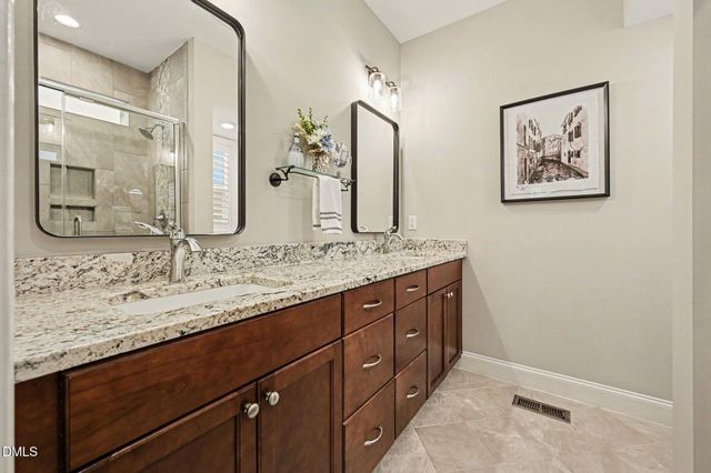 712 Goldenview Acres Court, Apex, NC 27502