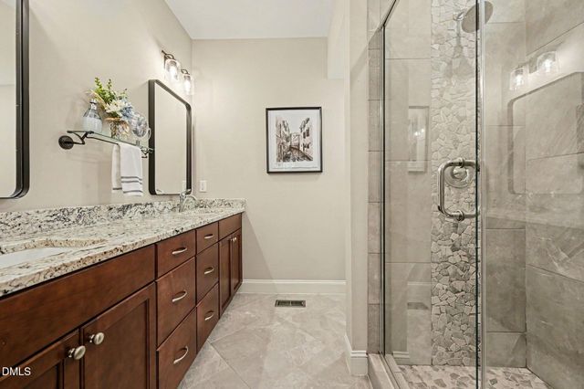712 Goldenview Acres Court, Apex, NC 27502