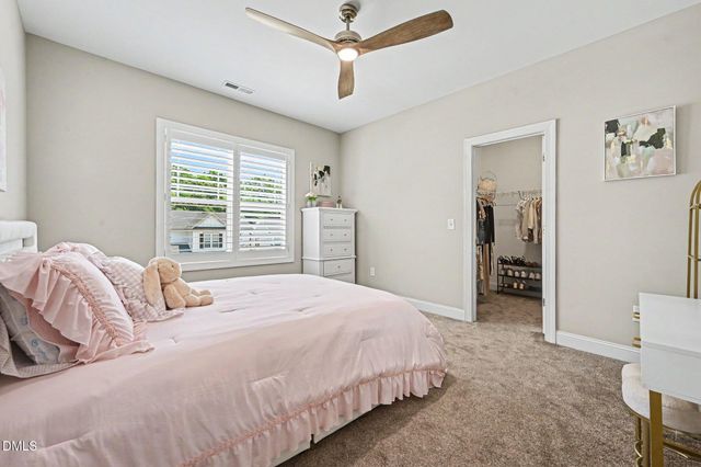712 Goldenview Acres Court, Apex, NC 27502