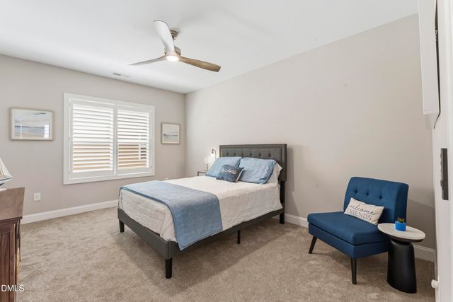 712 Goldenview Acres Court, Apex, NC 27502