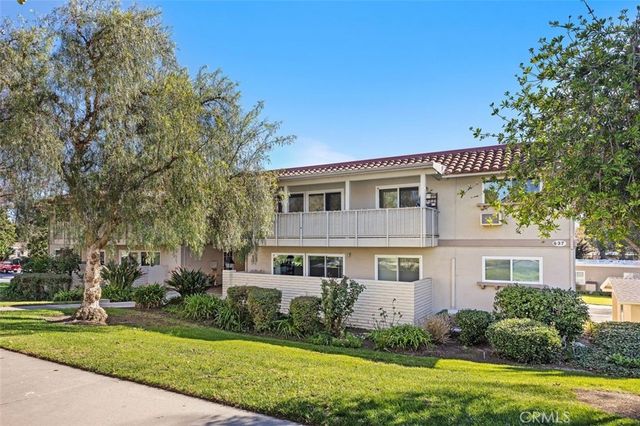 637 Avenida Sevilla C, Laguna Woods, CA 92637