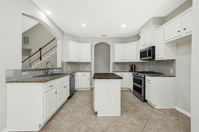 9818 Parsonsfield Lane, Katy, TX 77494