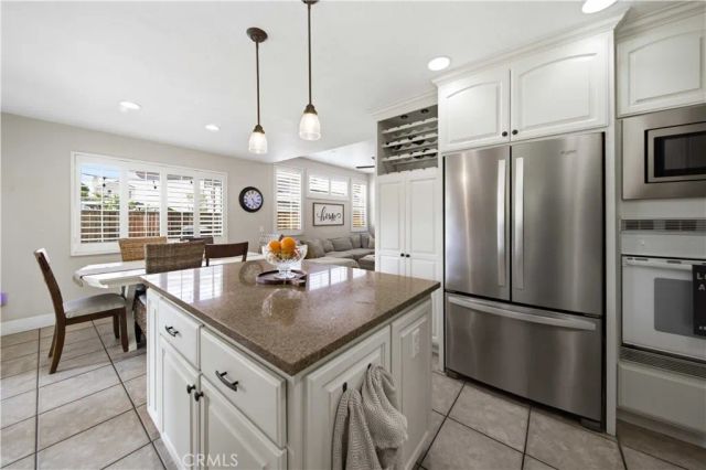 25253 Corte Mandarina, Murrieta, CA 92563