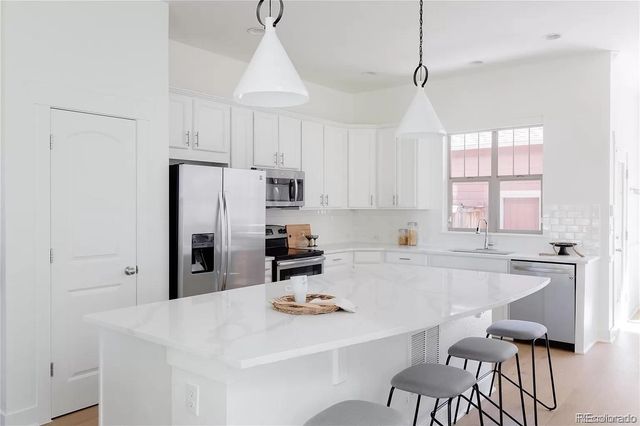 7984 E 51st Avenue, Denver, CO 80238