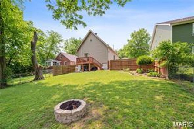 106 Reading Avenue, Maryland Heights, MO 63043