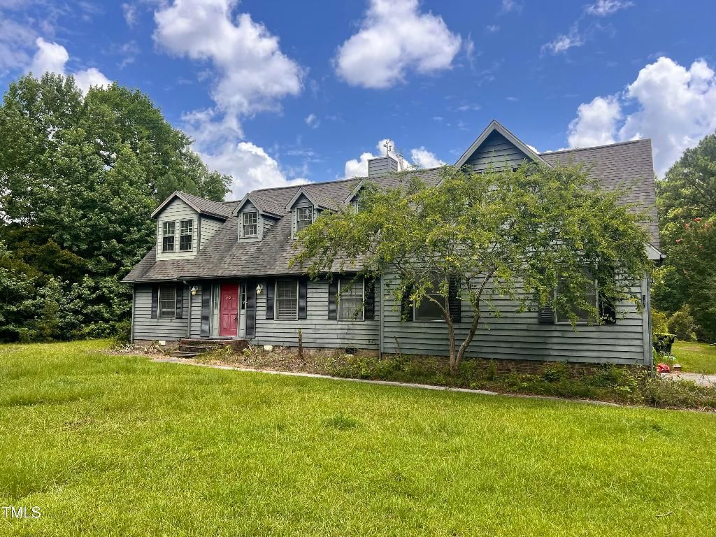 140 Plantation Drive, Swansboro, NC 28584