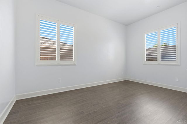 3368 N Discovery Way, Hanford, CA 93230