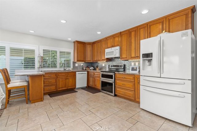 6323 Bataan, Cypress, CA 90630