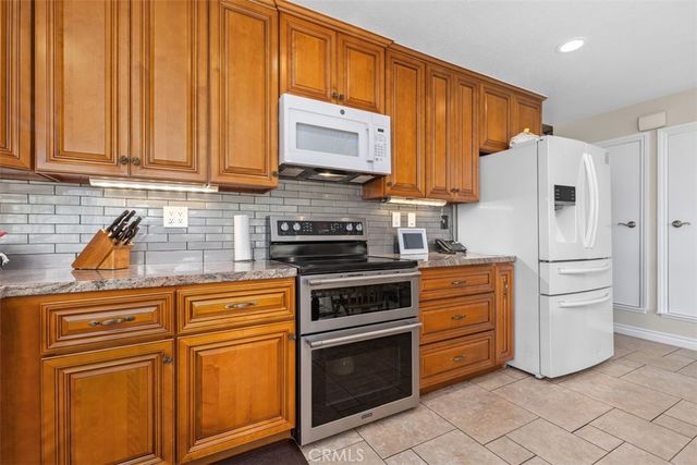 6323 Bataan, Cypress, CA 90630