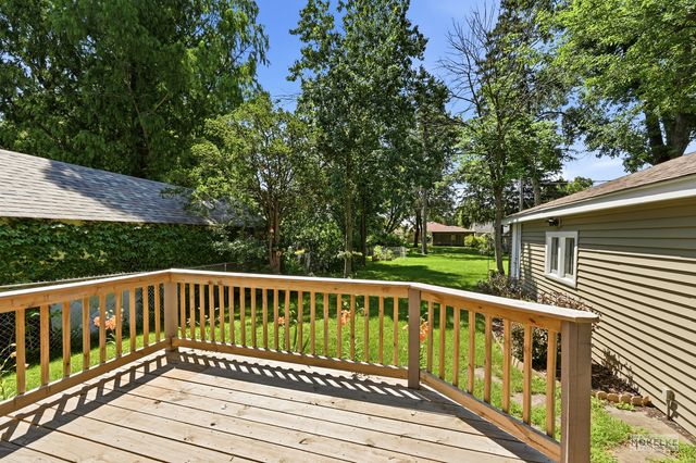 125 W Adams Street, Villa Park, IL 60181