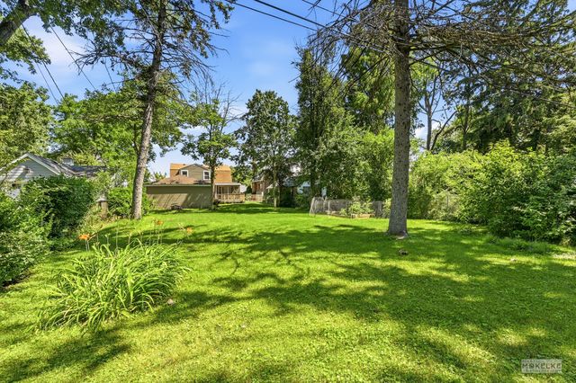 125 W Adams Street, Villa Park, IL 60181