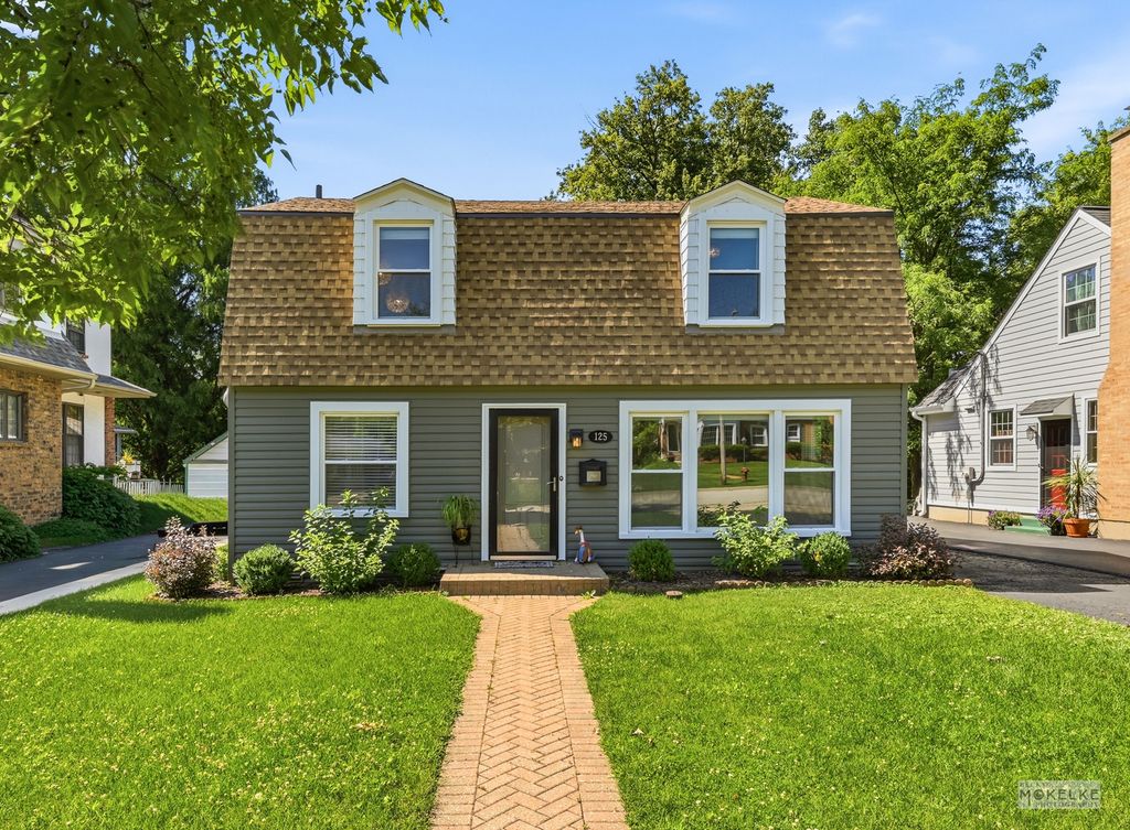 125 W Adams Street, Villa Park, IL 60181