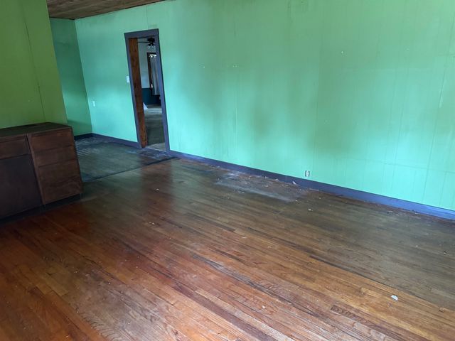 2403 E George Richey Rd, Longview, TX 75604