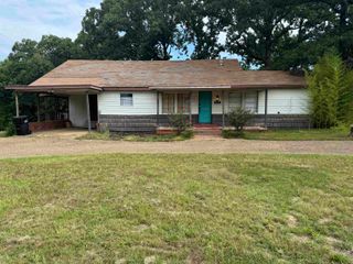 2403 E George Richey Rd, Longview, TX 75604