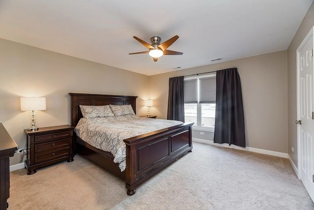 415 N President Street A, Wheaton, IL 60187