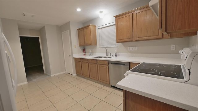 1335 Hidden Canyon Rd, Katy, TX 77450