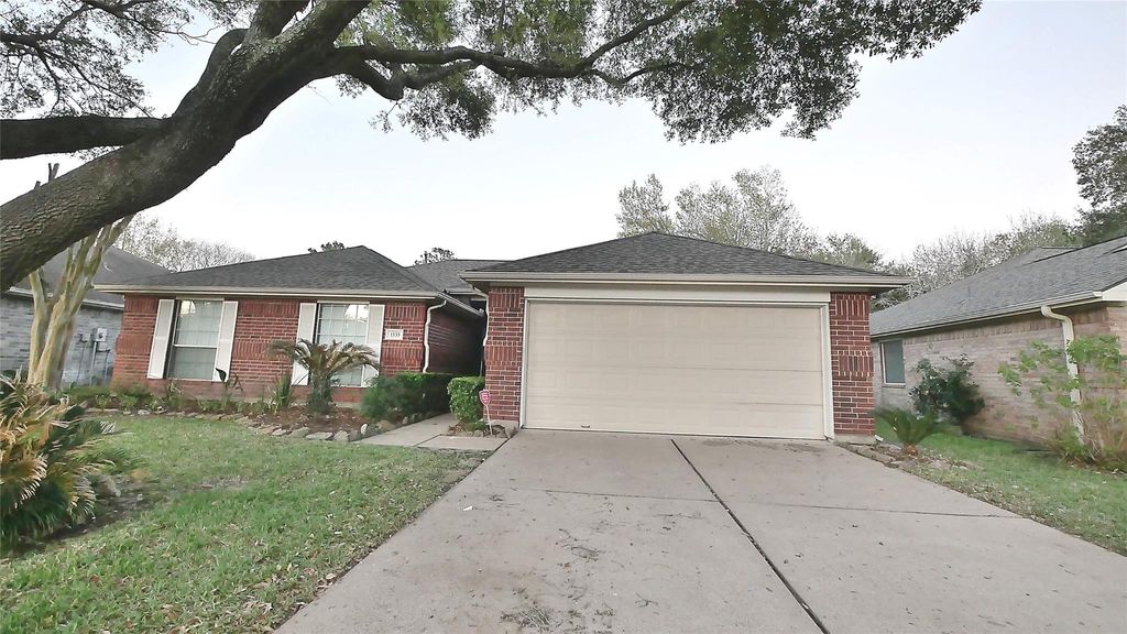 1335 Hidden Canyon Rd, Katy, TX 77450