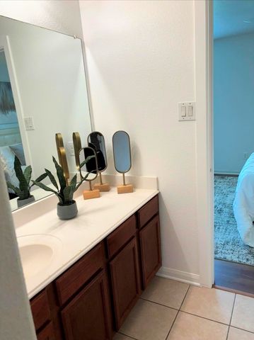 600 Noble Grove Lane, Fort Worth, TX 76140