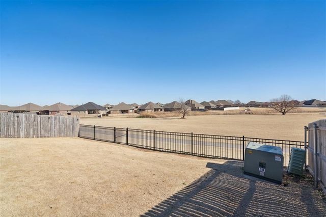 2968 NW 184th Terrace, Edmond, OK 73012