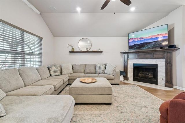 2968 NW 184th Terrace, Edmond, OK 73012