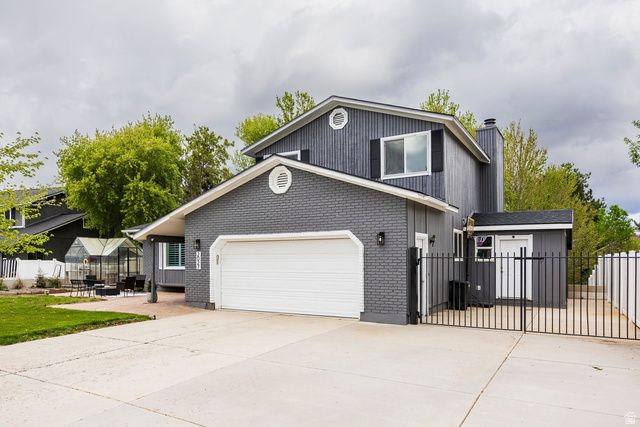 2027 E 10095 S, Sandy, UT 84092